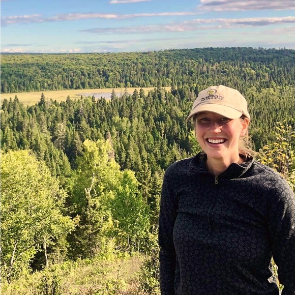 Meet your Posher, Taylor - Picture 1 of 1